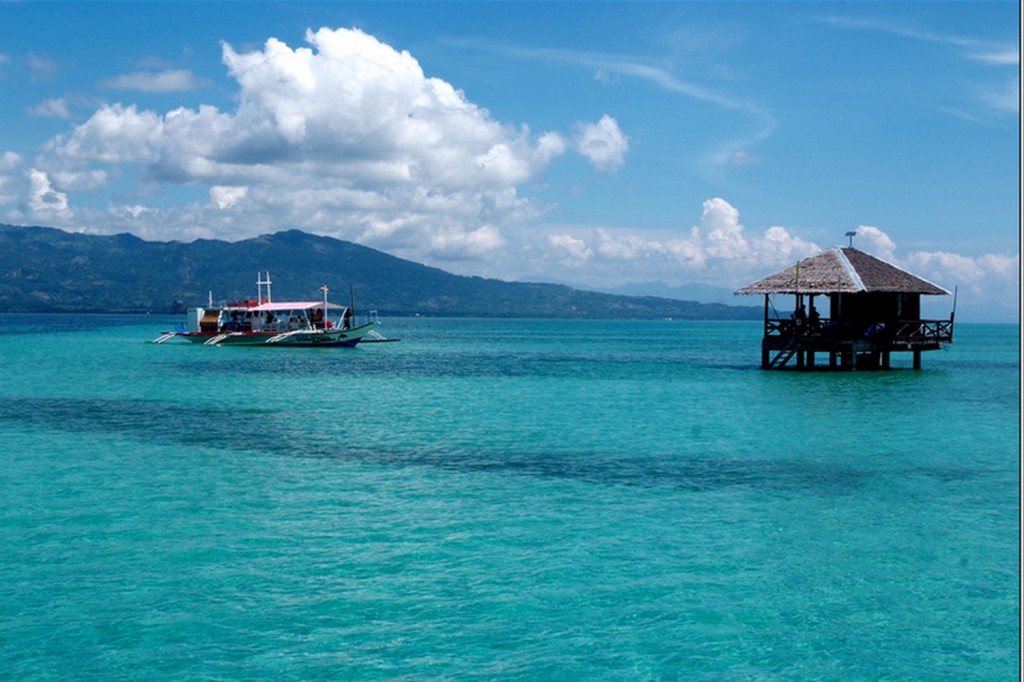 Manjuyod White Sand Bar In Bais City, Negros Oriental - AttractTour