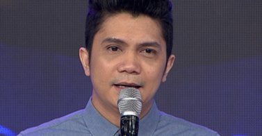 Vhong Navarro’s Emotional Return to Its “Showtime” -Video - AttractTour