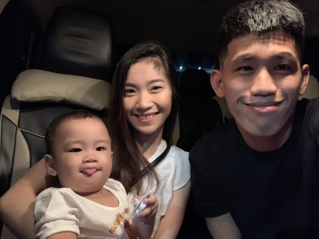 Vien Finally Revealed Her Daughter's Face, Alona Viela - AttractTour